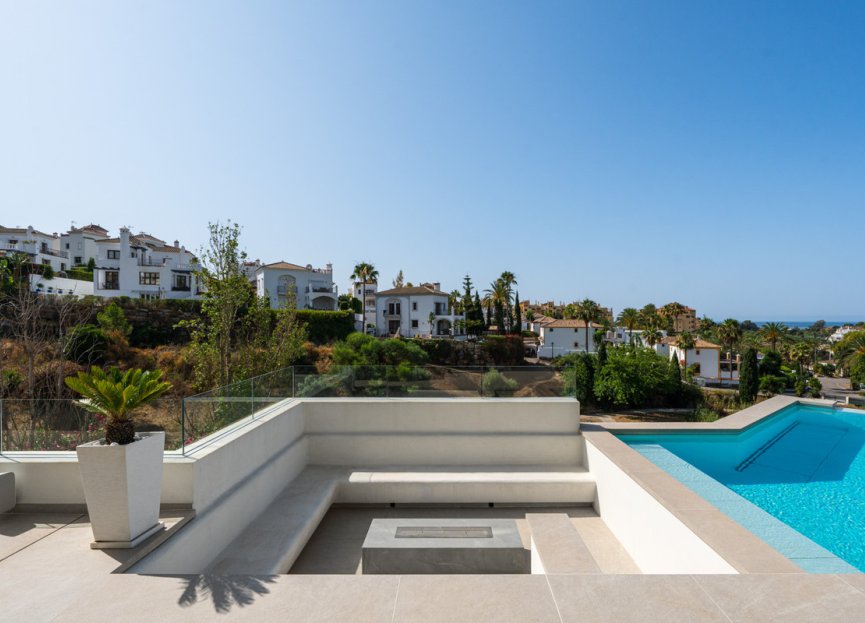 Resale - House - Detached Villa - Estepona - Estepona Centro