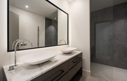 Resale - House - Detached Villa - Estepona - Estepona Centro