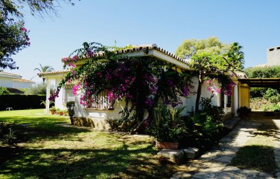 Reventa - House - Detached Villa - El Paraiso - El Paraíso