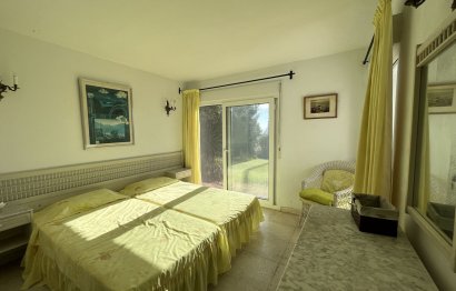 Resale - House - Detached Villa - Estepona - Estepona Centro