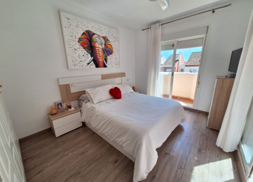 Resale - House - Townhouse - Estepona - Estepona Centro