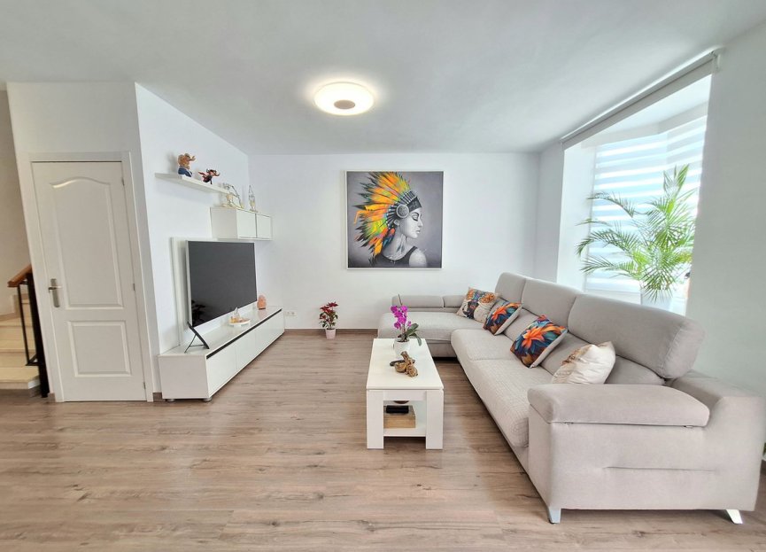 Resale - House - Townhouse - Estepona - Estepona Centro