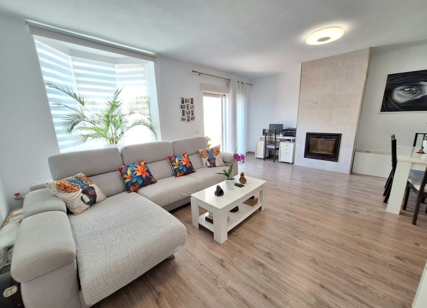 Resale - House - Townhouse - Estepona - Estepona Centro