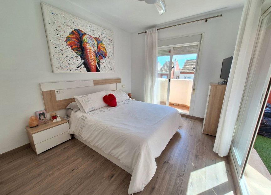 Resale - House - Townhouse - Estepona - Estepona Centro