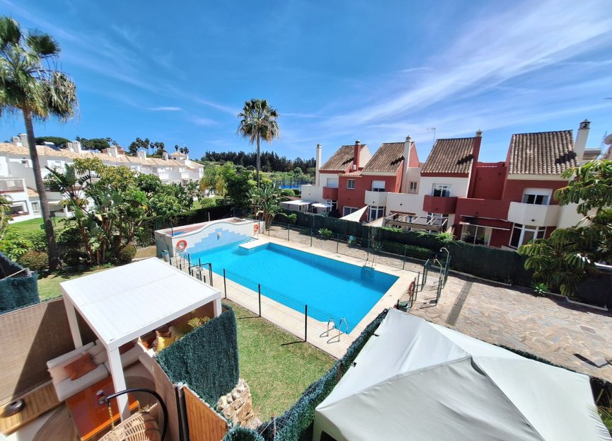 Resale - House - Townhouse - Estepona - Estepona Centro