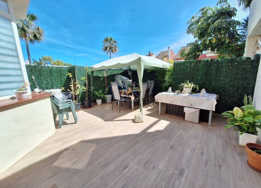 Resale - House - Townhouse - Estepona - Estepona Centro