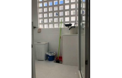 Resale - Apartment - Middle Floor Apartment - Marbella - Nueva Andalucia