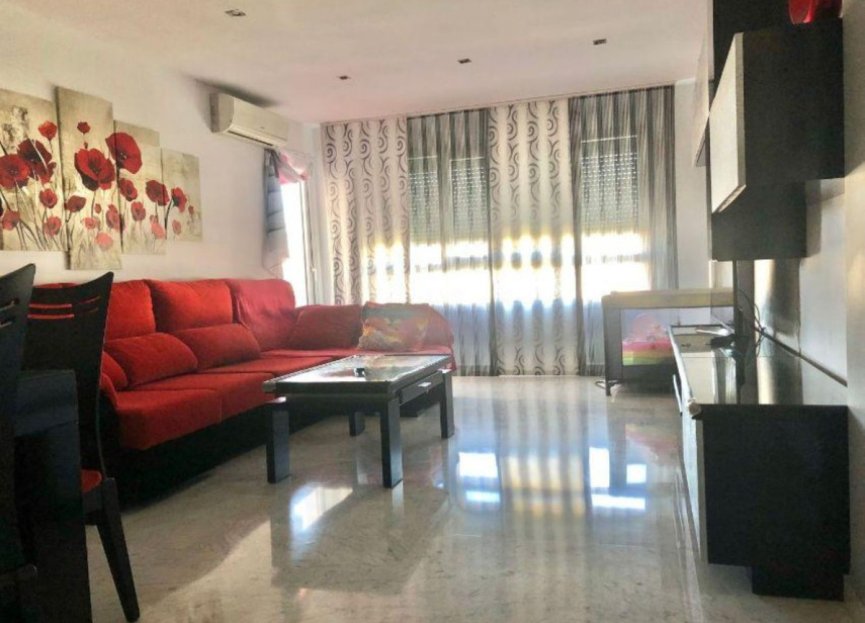 Resale - Apartment - Middle Floor Apartment - Marbella - Nueva Andalucia