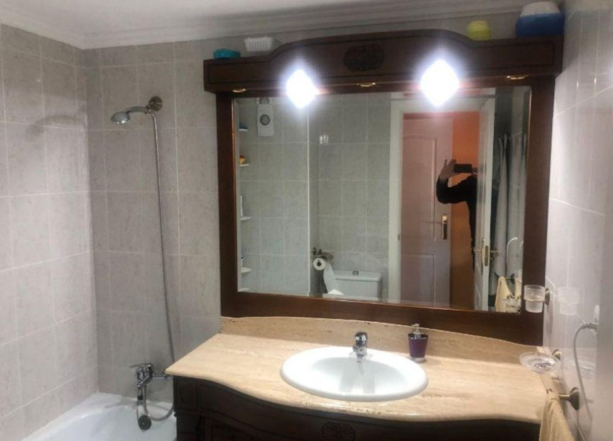 Resale - Apartment - Middle Floor Apartment - Marbella - Nueva Andalucia