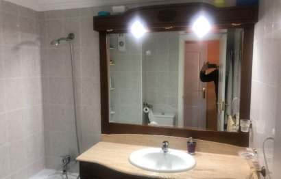 Resale - Apartment - Middle Floor Apartment - Marbella - Nueva Andalucia