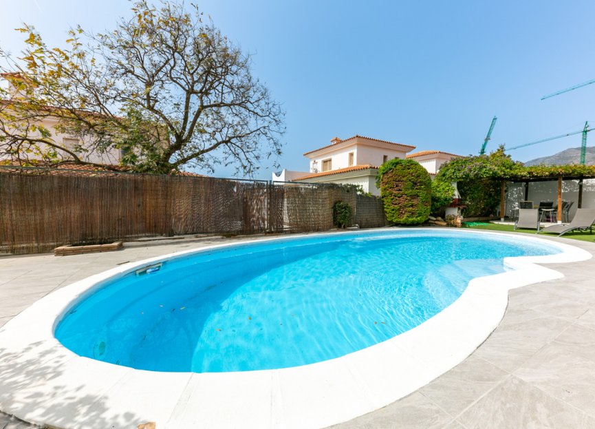 Resale - House - Semi-Detached House - Fuengirola - Fuengirola Centro