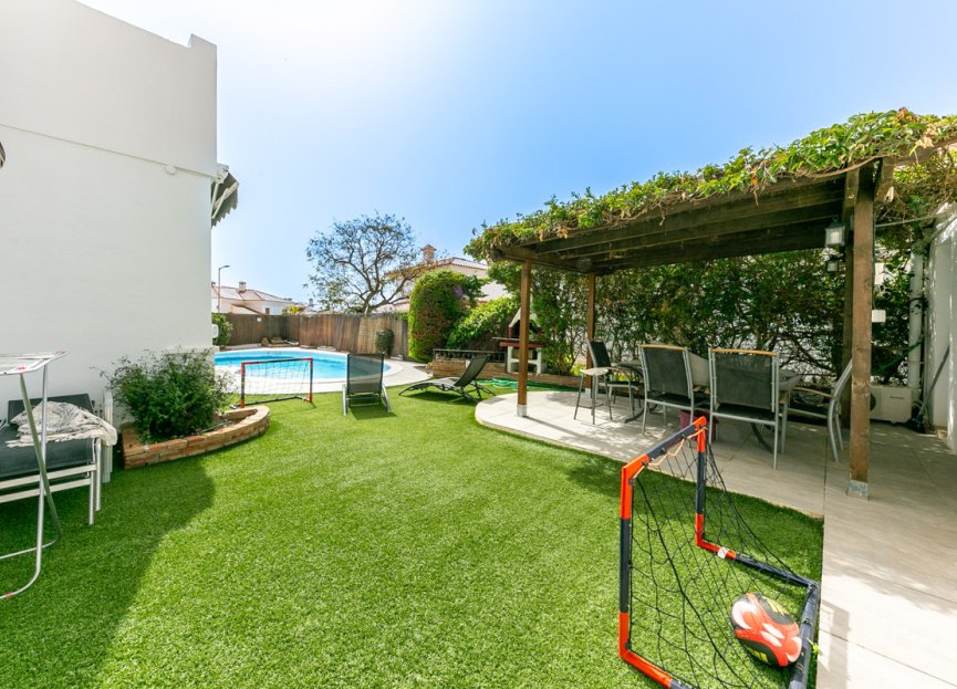 Resale - House - Semi-Detached House - Fuengirola - Fuengirola Centro