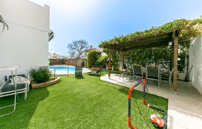 Resale - House - Semi-Detached House - Fuengirola - Fuengirola Centro