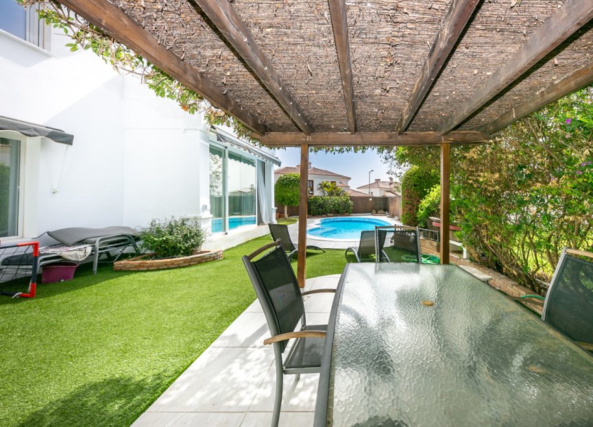 Resale - House - Semi-Detached House - Fuengirola - Fuengirola Centro