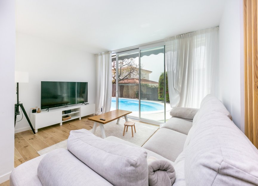 Resale - House - Semi-Detached House - Fuengirola - Fuengirola Centro