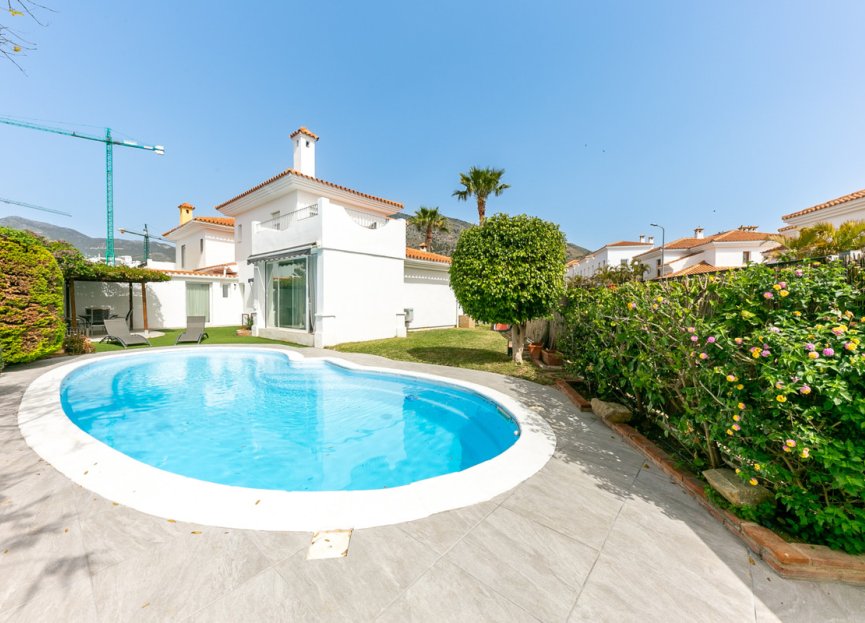 Resale - House - Semi-Detached House - Fuengirola - Fuengirola Centro