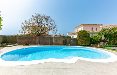 Resale - House - Semi-Detached House - Fuengirola - Fuengirola Centro