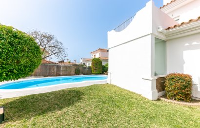 Resale - House - Semi-Detached House - Fuengirola - Fuengirola Centro
