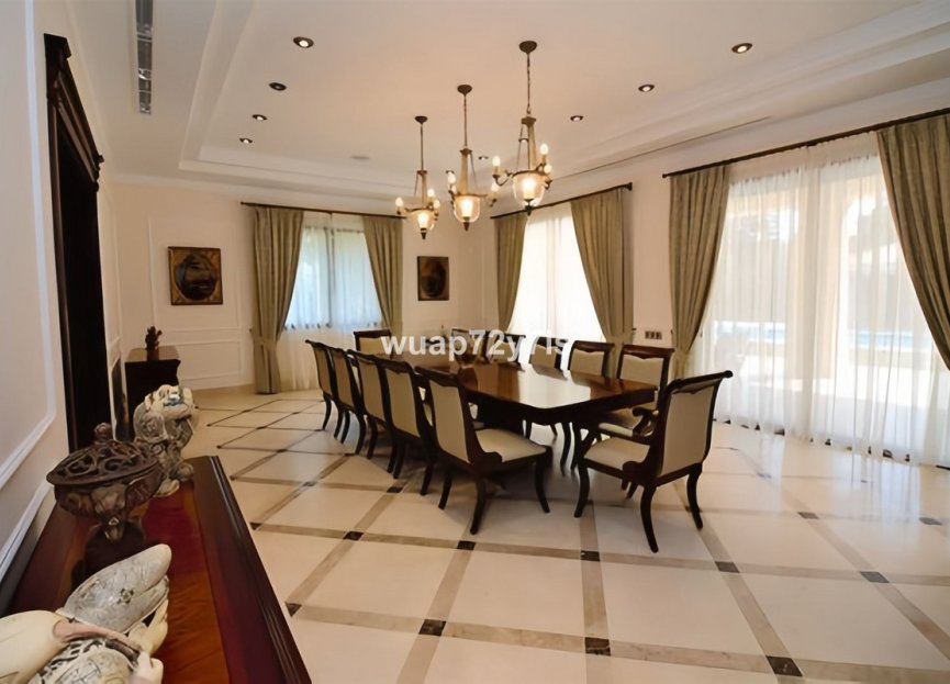 Resale - House - Detached Villa - Marbella - Marbella Centro