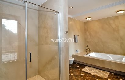 Resale - House - Detached Villa - Marbella - Marbella Centro