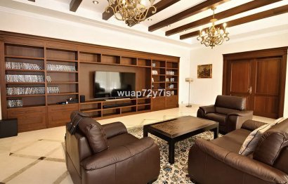 Resale - House - Detached Villa - Marbella - Marbella Centro