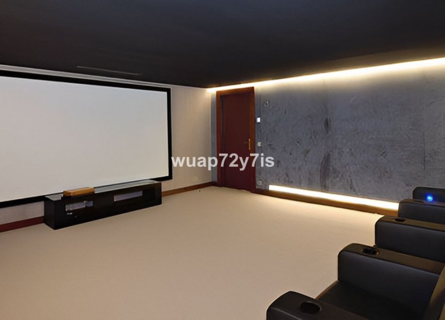 Resale - House - Detached Villa - Marbella - Marbella Centro