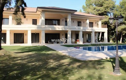 Resale - House - Detached Villa - Marbella - Marbella Centro
