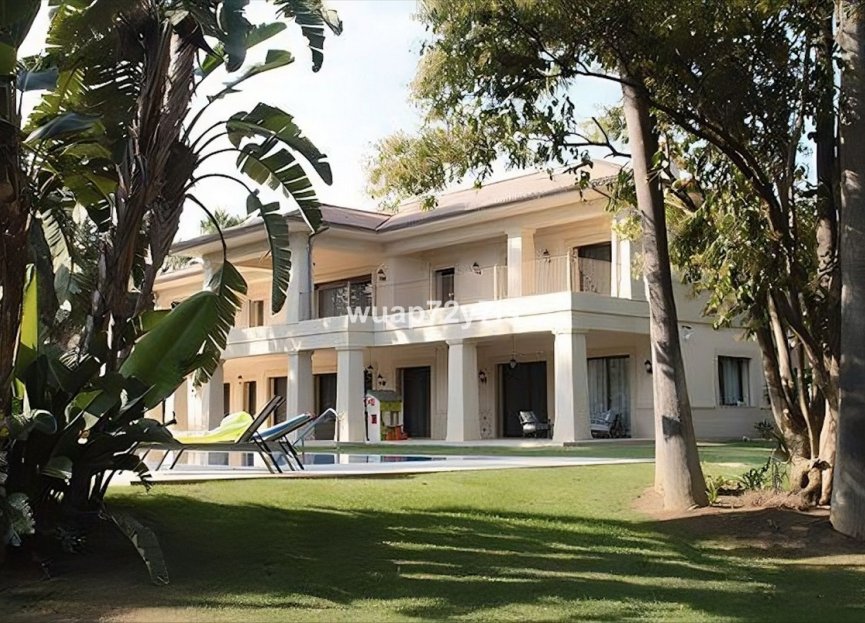 Resale - House - Detached Villa - Marbella - Marbella Centro