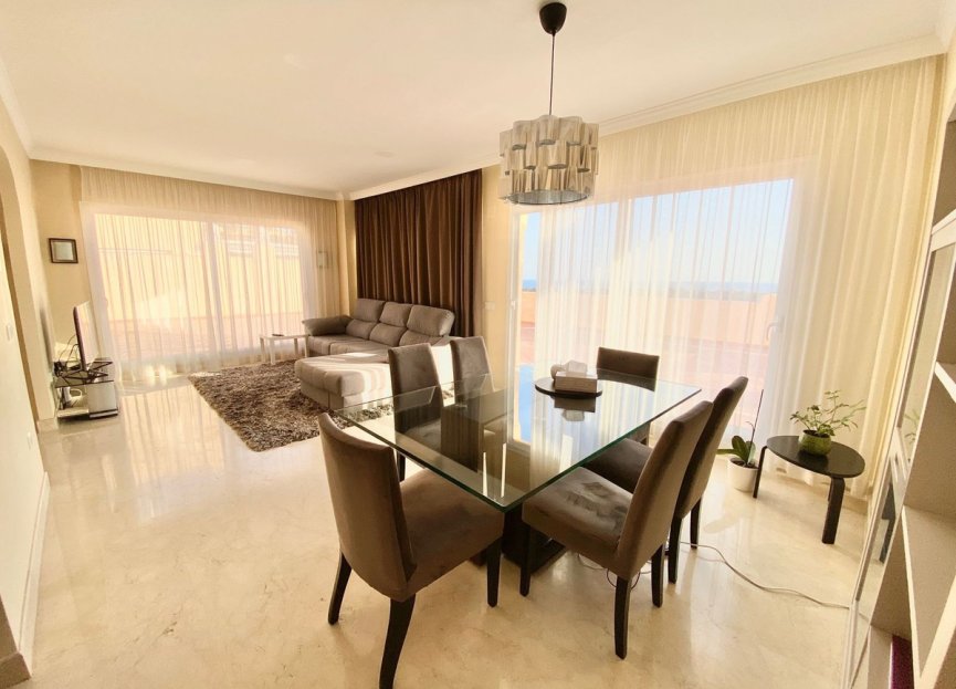 Resale - Apartment - Penthouse - Marbella - Elviria