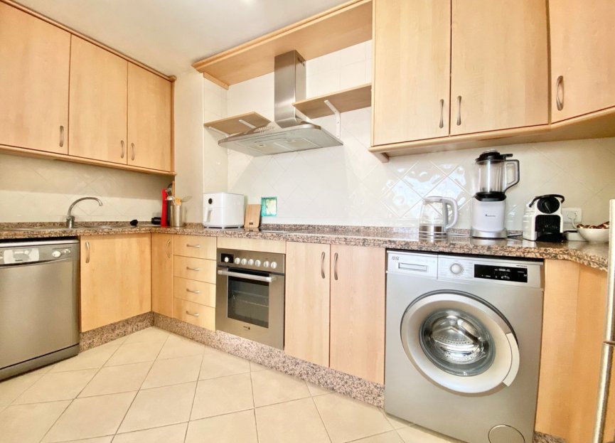 Resale - Apartment - Penthouse - Marbella - Elviria