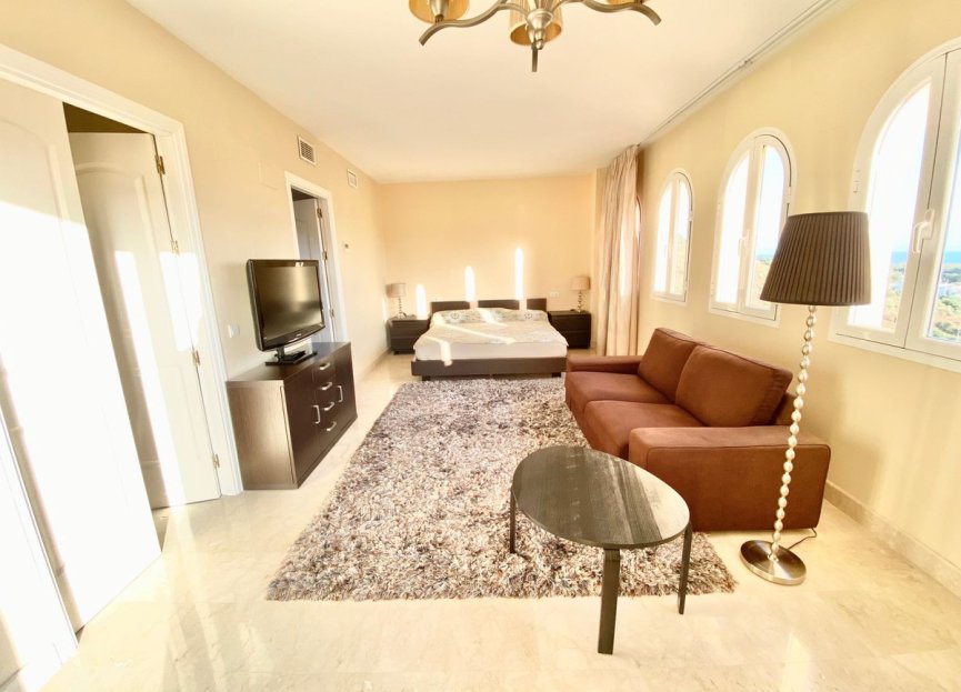 Resale - Apartment - Penthouse - Marbella - Elviria