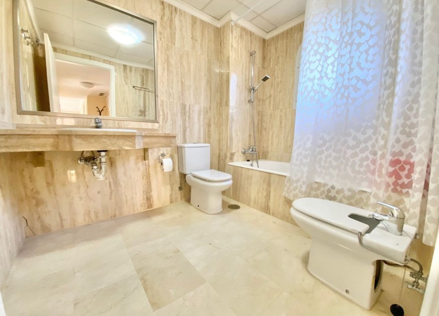 Resale - Apartment - Penthouse - Marbella - Elviria