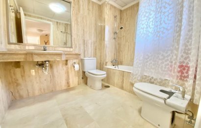 Resale - Apartment - Penthouse - Marbella - Elviria