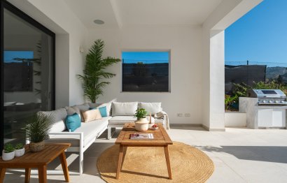 Resale - House - Detached Villa - Marbella - Elviria