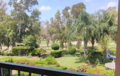 Resale - Apartment - Middle Floor Apartment - Estepona - Atalaya