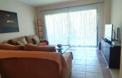 Resale - Apartment - Middle Floor Apartment - Estepona - Atalaya