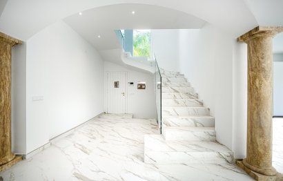 Resale - House - Detached Villa - Marbella - Marbella Centro