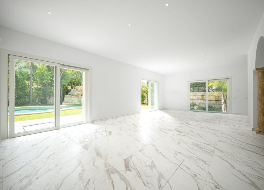 Resale - House - Detached Villa - Marbella - Marbella Centro