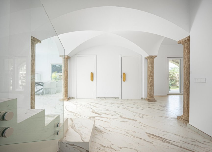 Resale - House - Detached Villa - Marbella - Marbella Centro