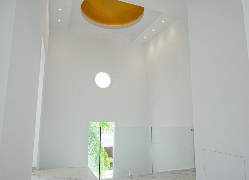 Resale - House - Detached Villa - Marbella - Marbella Centro