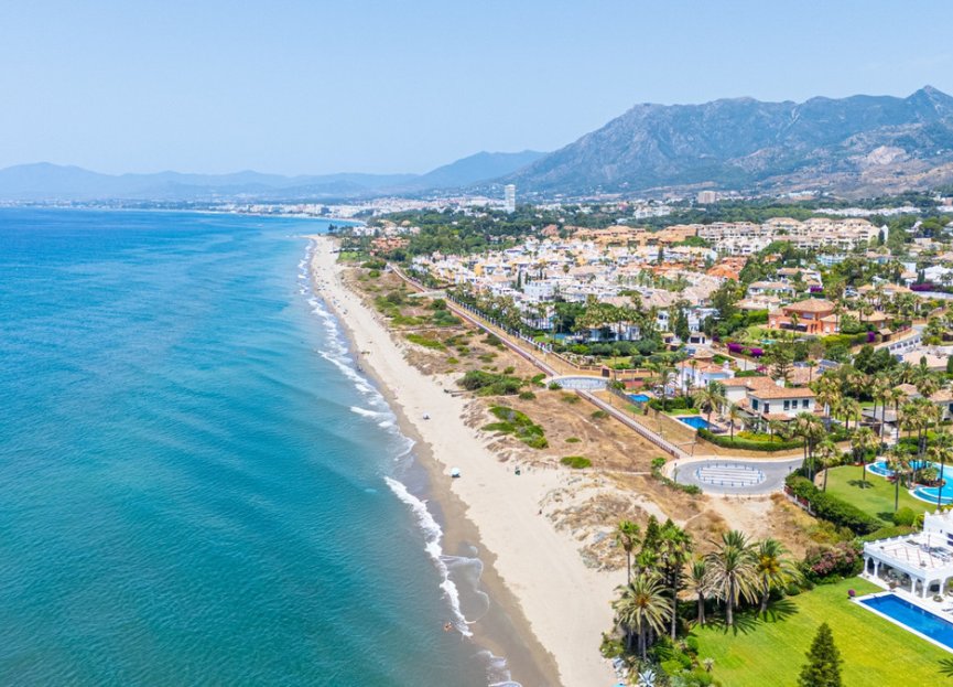 Resale - House - Detached Villa - Marbella - Marbella Centro