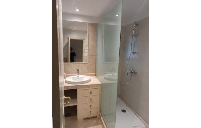 Resale - Ground floor apartment - Estepona - Buenas Noches