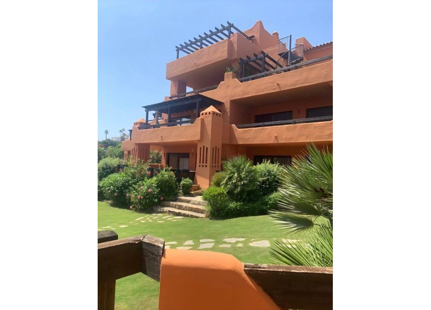 Resale - Ground floor apartment - Estepona - Buenas Noches