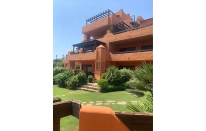 Resale - Ground floor apartment - Estepona - Buenas Noches