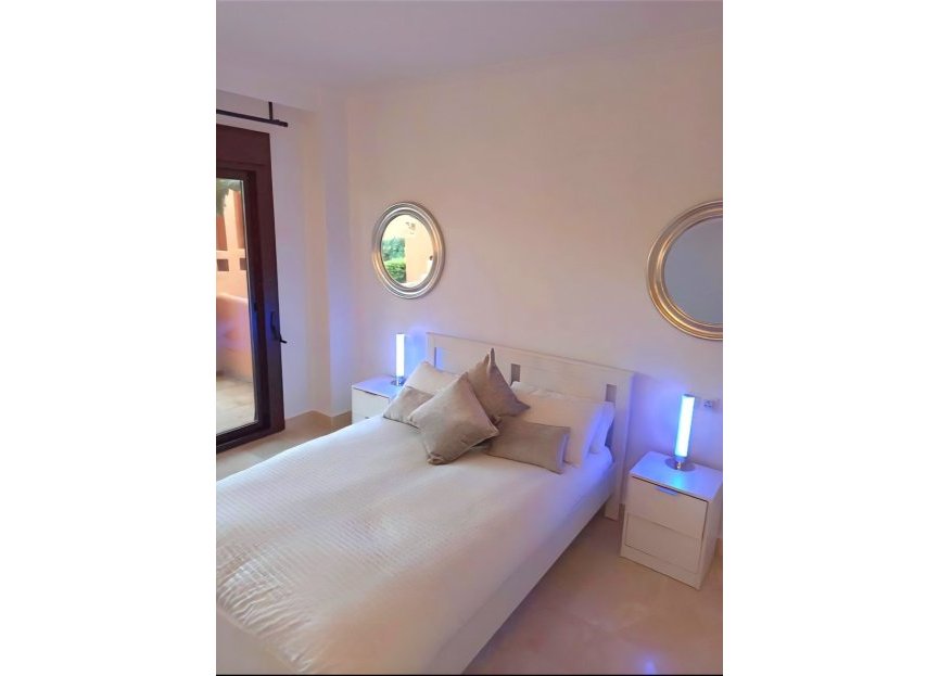 Resale - Ground floor apartment - Estepona - Buenas Noches
