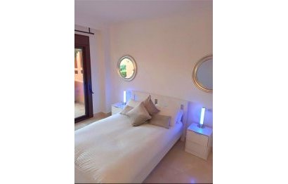 Resale - Ground floor apartment - Estepona - Buenas Noches