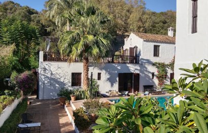 Resale - House - Finca - Cortijo - Estepona - Estepona Centro