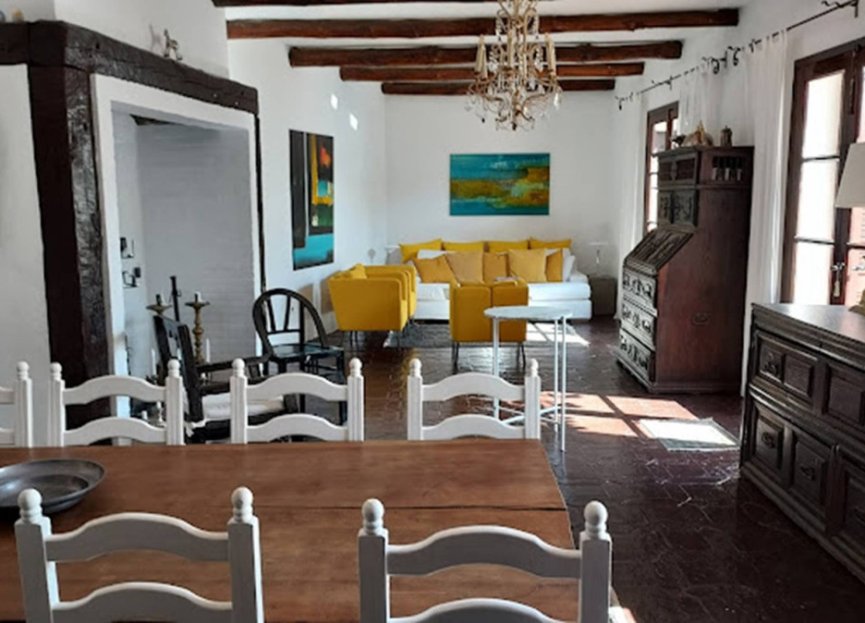 Resale - House - Finca - Cortijo - Estepona - Estepona Centro