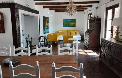 Resale - House - Finca - Cortijo - Estepona - Estepona Centro