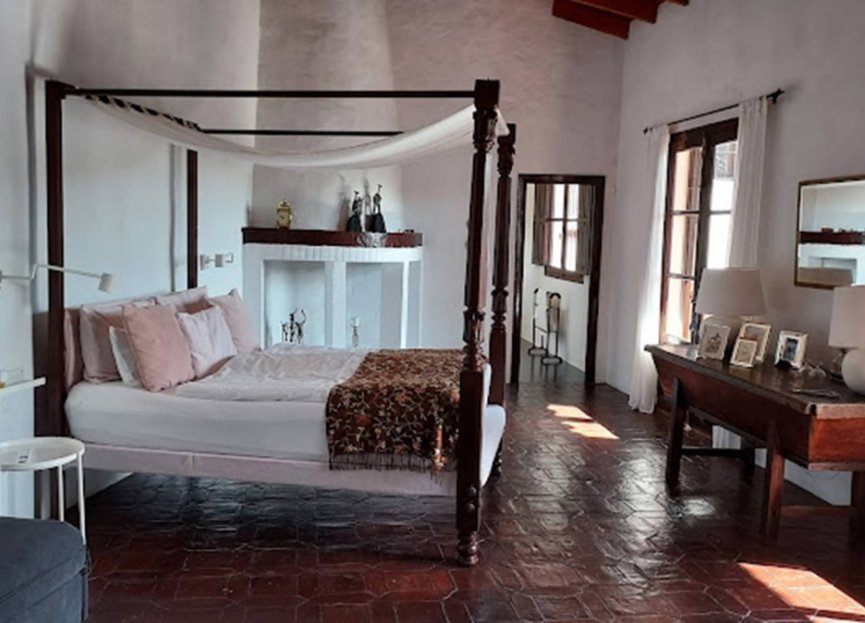 Resale - House - Finca - Cortijo - Estepona - Estepona Centro